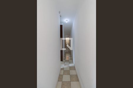 Corredor de casa à venda com 4 quartos, 250m² em Jardim Santo Antonio, São Paulo