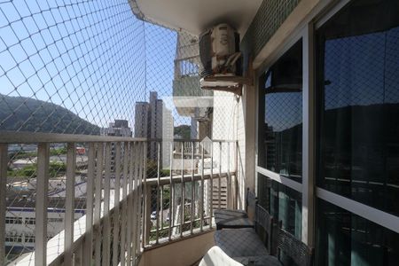 Varanda de apartamento para alugar com 4 quartos, 168m² em Centro, Guarujá