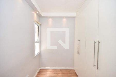 Quarto 1 de apartamento à venda com 3 quartos, 69m² em Jardim Henriqueta, Taboão da Serra
