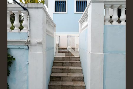 Entrada pedestres de casa à venda com 4 quartos, 12000m² em Vila Madalena, São Paulo