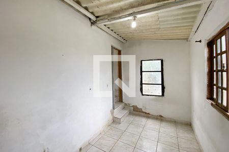 Quarto de kitnet/studio para alugar com 1 quarto, 22m² em Senhor dos Passos, Belo Horizonte