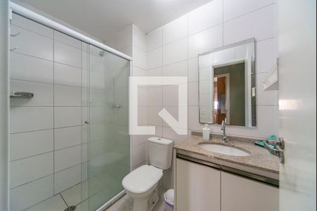 Banheiro  de apartamento para alugar com 3 quartos, 76m² em Campestre, Santo André