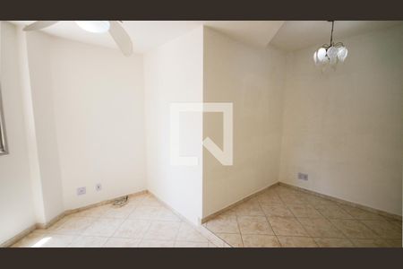 Sala de apartamento para alugar com 1 quarto, 49m² em Guilhermina, Praia Grande