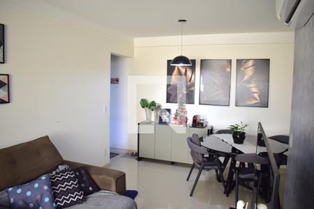 Sala de casa de condomínio para alugar com 1 quarto, 77m² em Jardim Imaraty, Ribeirão Preto