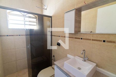 Banheiro da Suíte de casa para alugar com 3 quartos, 130m² em Parque Jabaquara, São Paulo