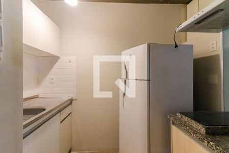 Quarto / Cozinha de kitnet/studio para alugar com 1 quarto, 28m² em Vila Indiana, São Paulo