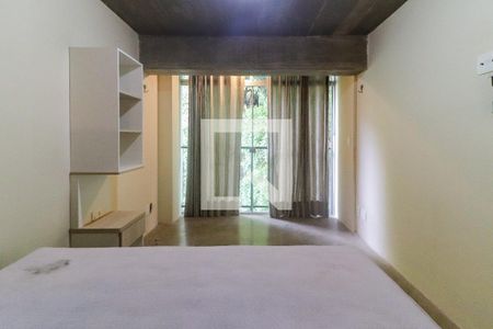 Quarto / Cozinha de kitnet/studio para alugar com 1 quarto, 28m² em Vila Indiana, São Paulo