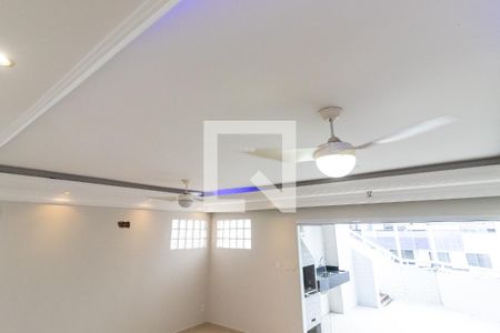 Apartamento para alugar com 3 quartos, 285m² em Canto do Forte, Praia Grande