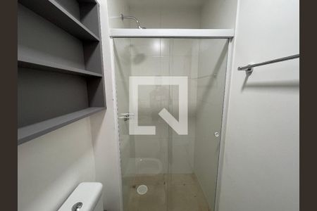 Banheiro de apartamento para alugar com 1 quarto, 42m² em Granja Viana, Cotia