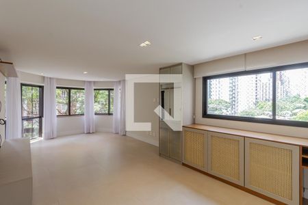 Apartamento à venda com 4 quartos, 142m² em Vila Uberabinha, São Paulo