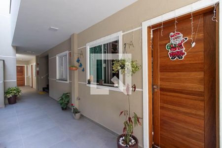 Entrada de apartamento à venda com 2 quartos, 48m² em Vila Paiva, São Paulo