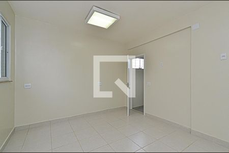 Quarto de kitnet/studio para alugar com 1 quarto, 25m² em Ipiranga, Belo Horizonte