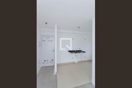 Cozinha de apartamento à venda com 2 quartos, 46m² em Jardim Aida, Guarulhos