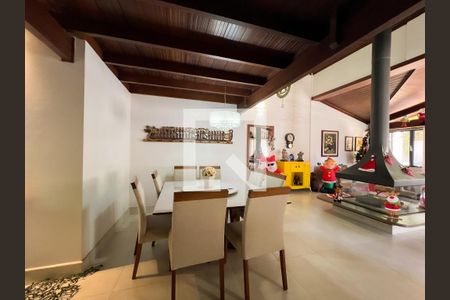 Sala de casa para alugar com 4 quartos, 400m² em Vale do Itamaracá, Valinhos