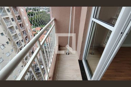 Sacada de apartamento para alugar com 2 quartos, 49m² em Vila Romanópolis, Ferraz de Vasconcelos