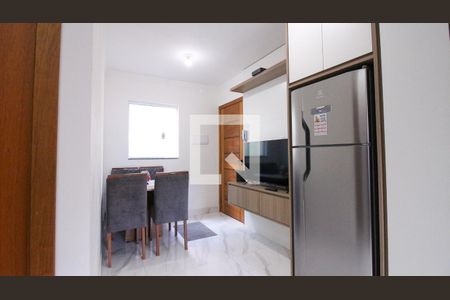 Sala/Cozinha de apartamento para alugar com 2 quartos, 45m² em Vila Antonieta, São Paulo