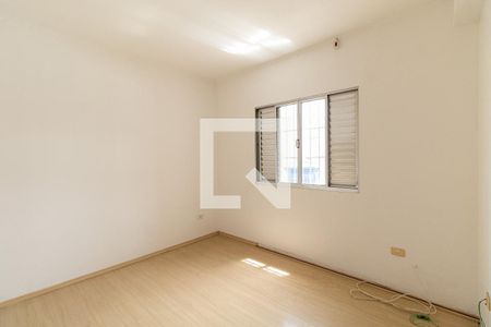 Quarto 2 de casa para alugar com 4 quartos, 42m² em Vila Granada, São Paulo