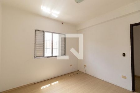 Quarto 2 de casa para alugar com 4 quartos, 42m² em Vila Granada, São Paulo