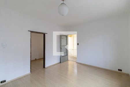 Sala de casa para alugar com 4 quartos, 42m² em Vila Granada, São Paulo