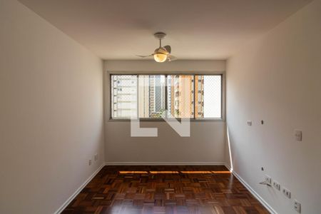 Sala de apartamento para alugar com 2 quartos, 75m² em Indianópolis, São Paulo