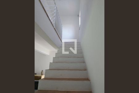 Escada de casa à venda com 2 quartos, 249m² em Parque Luciamar, Campinas