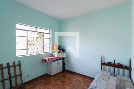 Casa 1 - Quarto 1 de casa à venda com 3 quartos, 360m² em Alípio de Melo, Belo Horizonte
