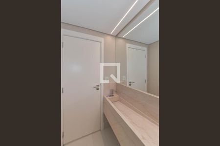 Lavabo de apartamento para alugar com 3 quartos, 185m² em Campo Belo, São Paulo