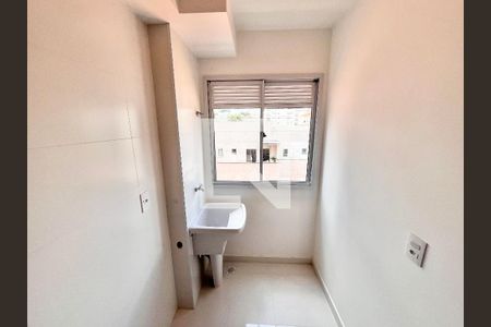 Cozinha e Área de Serviço de apartamento à venda com 2 quartos, 48m² em Jardim São Paulo, São Paulo