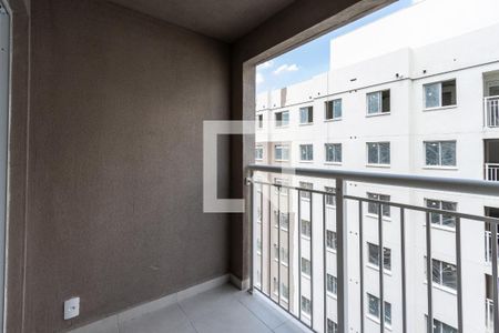 Varanda de apartamento para alugar com 2 quartos, 34m² em Parque Industrial Tomas Edson, São Paulo