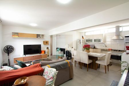 Sala/Cozinha de apartamento para alugar com 2 quartos, 85m² em Moema, São Paulo