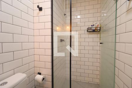 Banheiro de apartamento à venda com 2 quartos, 49m² em Canudos, Novo Hamburgo