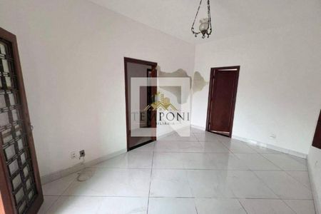 Casa à venda com 5 quartos, 213m² em Renascença, Belo Horizonte