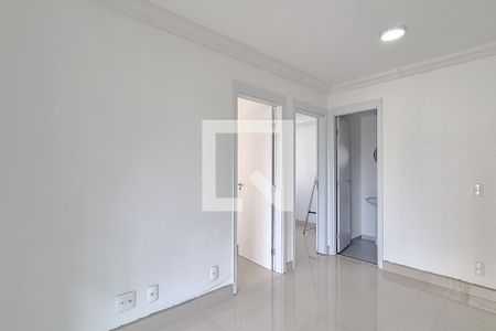 Sala de apartamento para alugar com 2 quartos, 42m² em Jardim Celeste, São Paulo