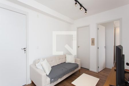 Sala / Cozinha  de apartamento para alugar com 2 quartos, 32m² em Cidade Antônio Estêvão de Carvalho, São Paulo