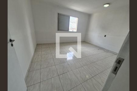 Casa à venda com 3 quartos, 195m² em Vila Scarpelli, Santo André