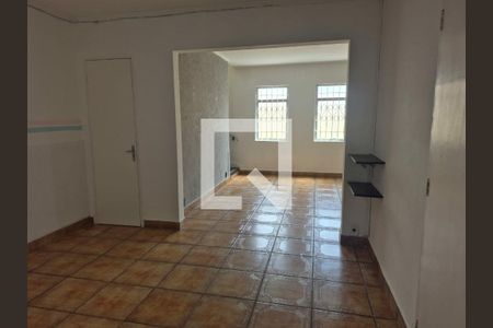 Casa à venda com 3 quartos, 195m² em Vila Scarpelli, Santo André