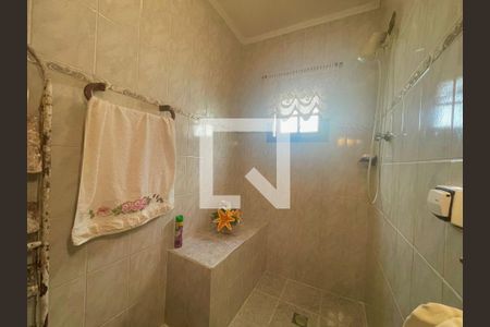 Banheiro 2 de casa à venda com 3 quartos, 175m² em Vila Milton , Guarulhos