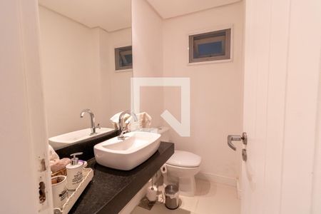 Lavabo de casa de condomínio à venda com 3 quartos, 297m² em Pedra Redonda, Porto Alegre