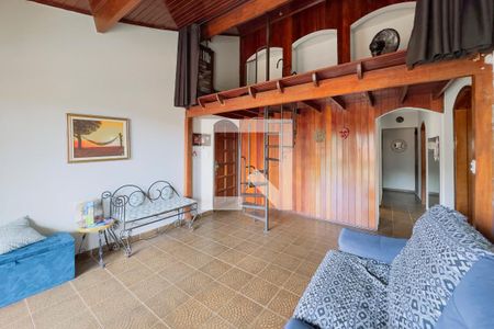 Casa para alugar com 3 quartos, 180m² em Jardim Colorado, São José dos Campos