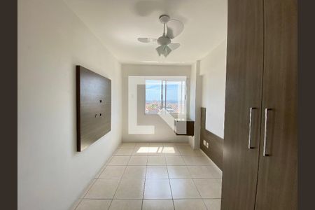 Quarto 1 de apartamento para alugar com 2 quartos, 65m² em Del Castilho, Rio de Janeiro