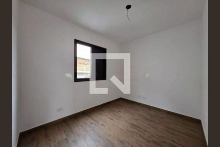 Casa à venda com 3 quartos, 130m² em Santa Teresinha, São Paulo