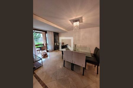 Casa à venda com 4 quartos, 400m² em Tucuruvi, São Paulo