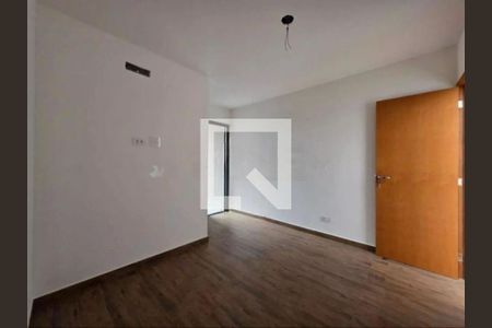 Casa à venda com 3 quartos, 130m² em Santa Teresinha, São Paulo