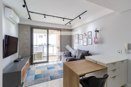 Sala/Cozinha de apartamento para alugar com 1 quarto, 36m² em Cidade Monções, São Paulo