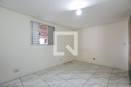 Suíte de casa para alugar com 1 quarto, 60m² em Parque Pinheiros, Taboão da Serra