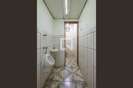 Banheiro da Suíte de casa para alugar com 1 quarto, 60m² em Parque Pinheiros, Taboão da Serra