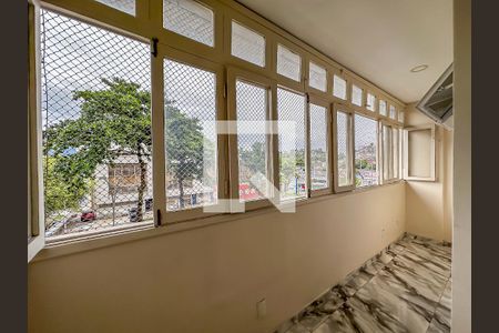 Apartamento à venda com 2 quartos, 69m² em Centro, Rio de Janeiro