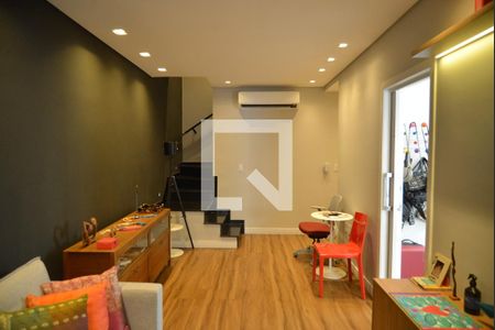 Sala de apartamento à venda com 2 quartos, 100m² em Vila Bastos, Santo André