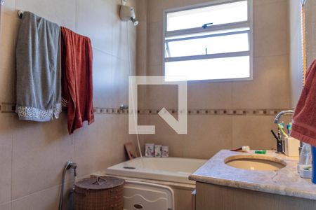 Banheiro da Suíte de apartamento à venda com 3 quartos, 180m² em Jardim America, Belo Horizonte