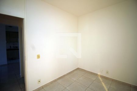 Quarto 1 de apartamento para alugar com 2 quartos, 57m² em Vista Alegre, Rio de Janeiro